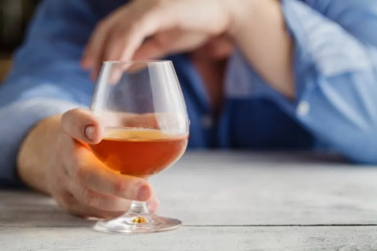 Алкохол и черен дроб – опасна връзка