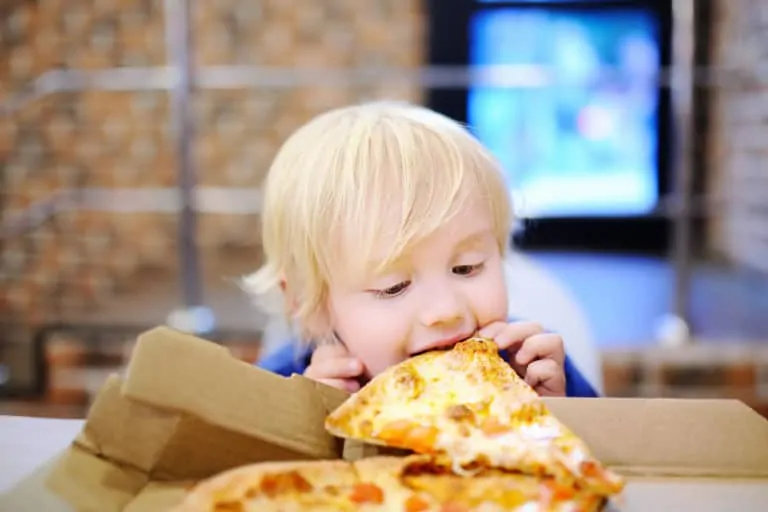 Срещу стеатоза при деца – избягвайте тези храни!